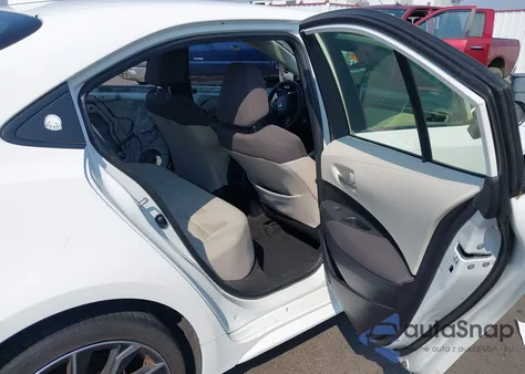 2020 Toyota Corolla Le z USA, uszkodzony, nr VIN JTDEPRAE5LJ103316